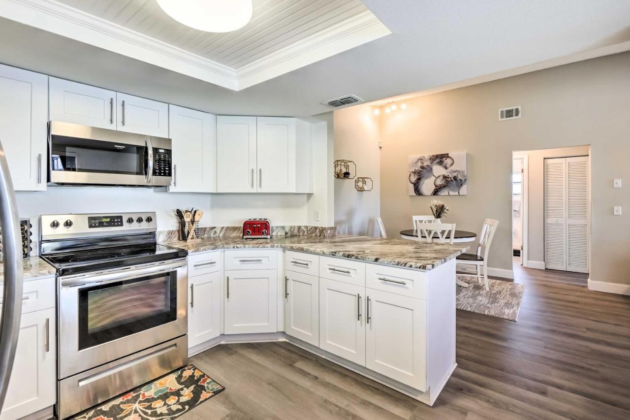 Waterfront Port Richey House With Heated Pool! Villa Exteriör bild